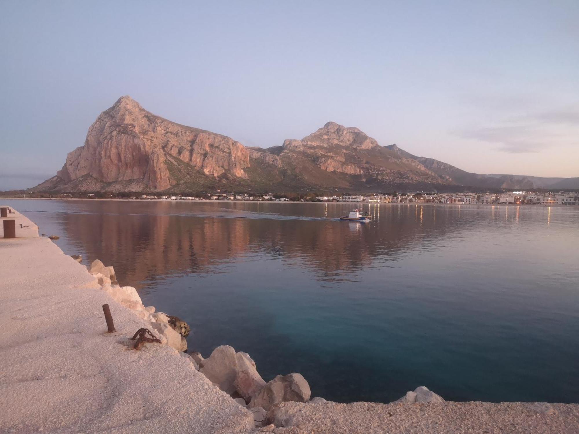 Casa Vacanza Da Samuele San Vito Lo Capo Ruang foto